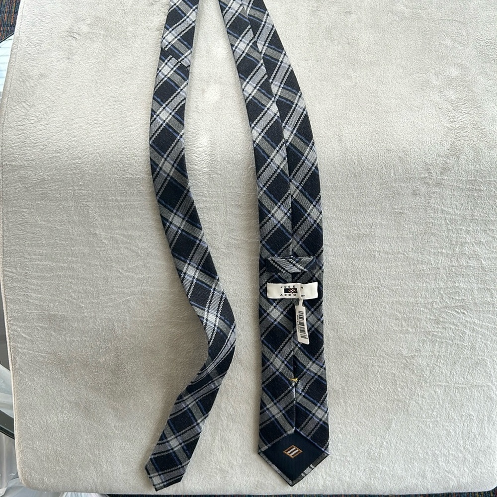 Joseph Abboud Necktie